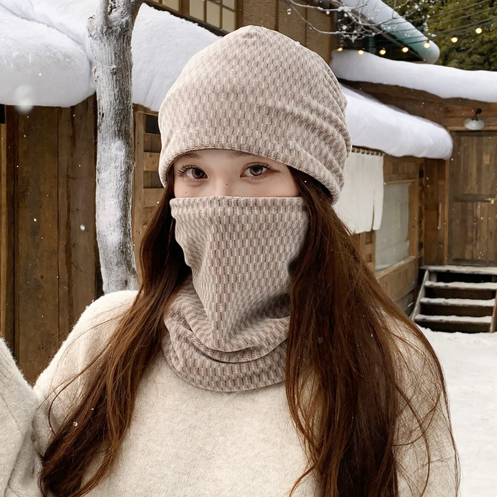 Double-layered hat and scarf set for winter