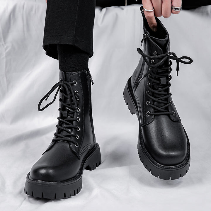 Fashionable men's boots with zipper