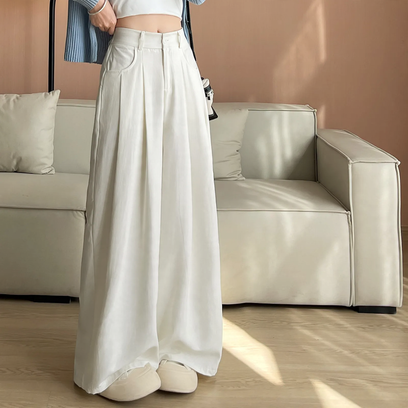 Padded women's cord trousers in straight fit