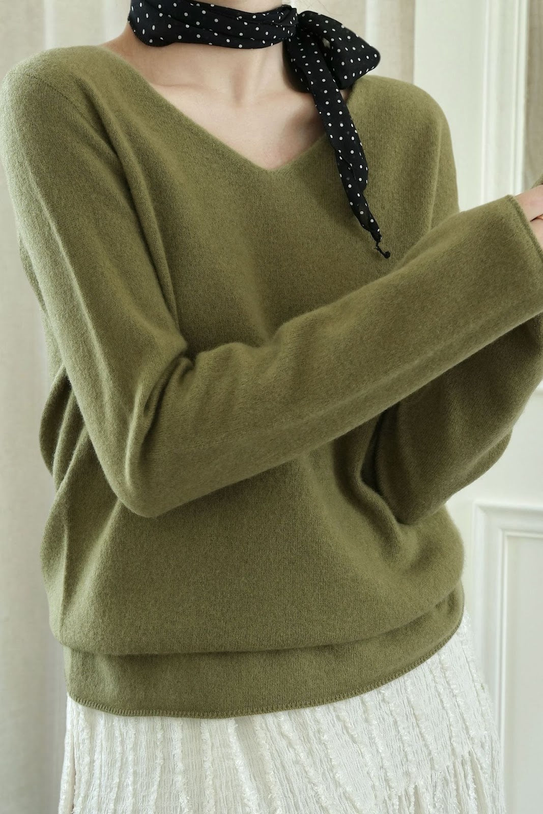 Women's wool sweater, V-neck, loose fit