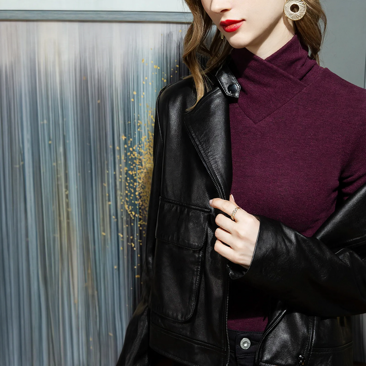 Women’s turtleneck undershirt with wool content and lining