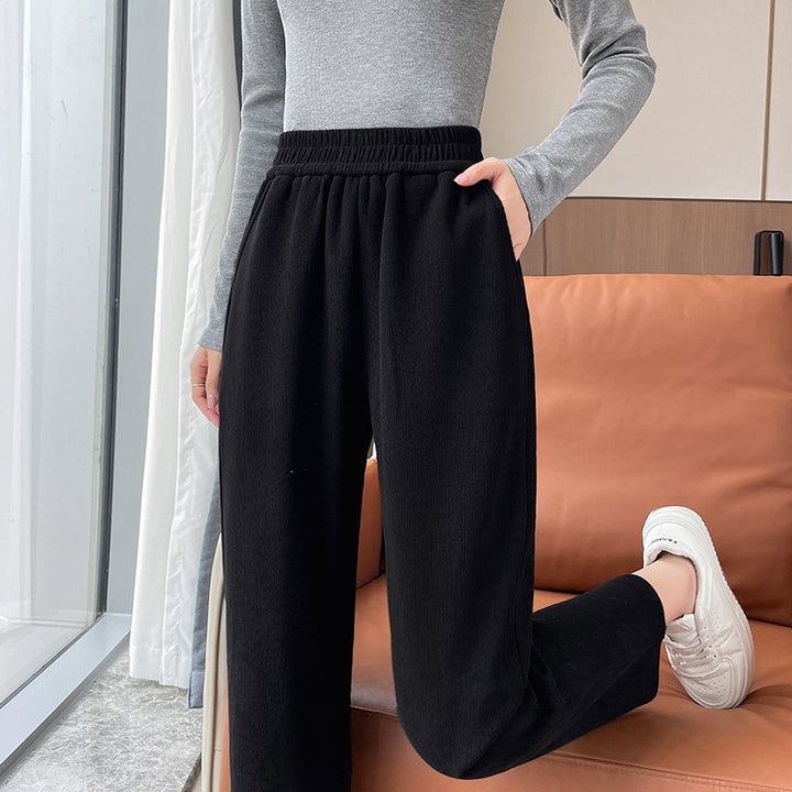 Women’s harem pants made of cord, lined