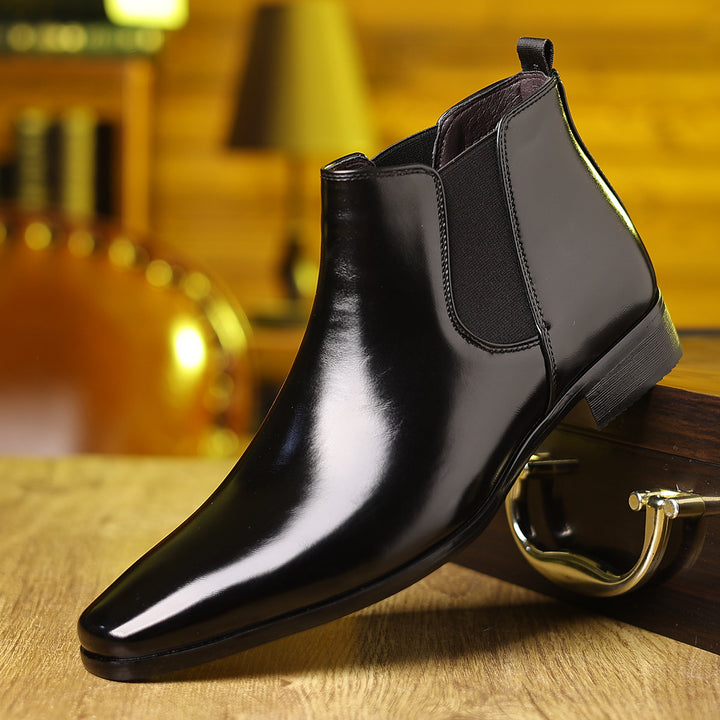 Elegant Chelsea boots, PU leather, pointed