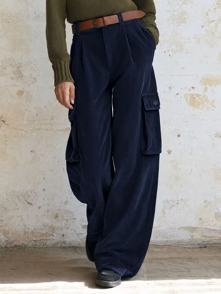 Versatile corduroy cargo pants with high waistband
