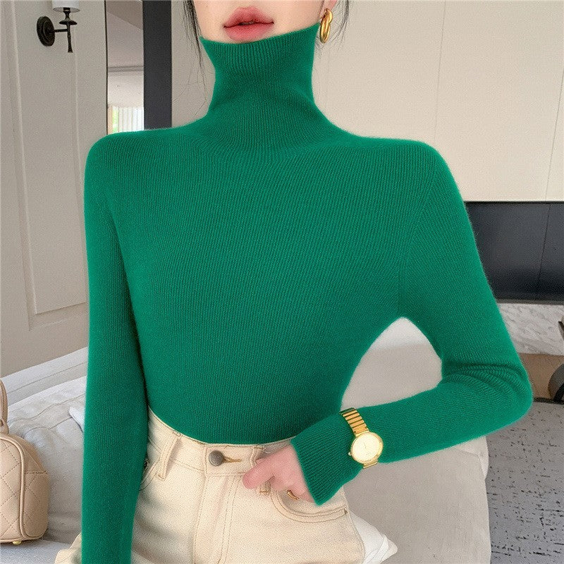 Women's knitted pullover with stand-up collar, fitted