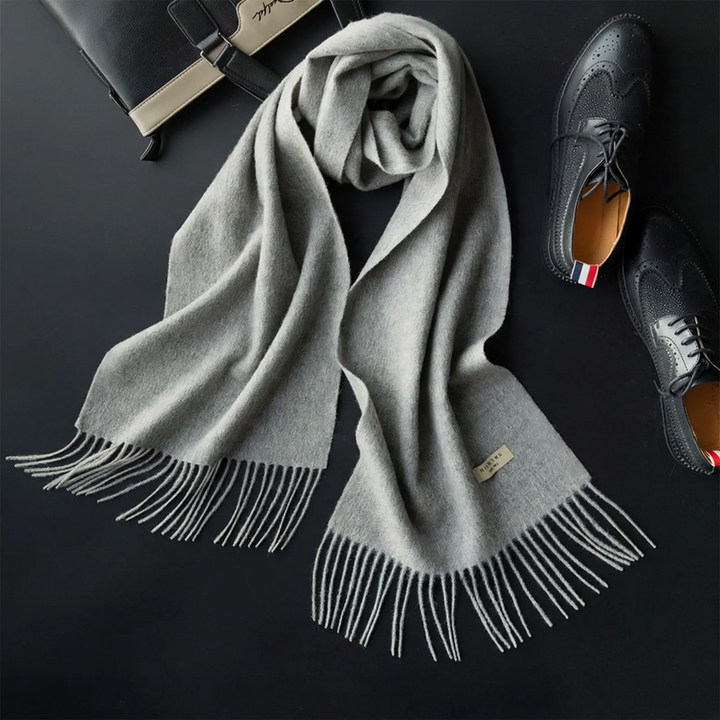 Men's scarf made of 100% wool