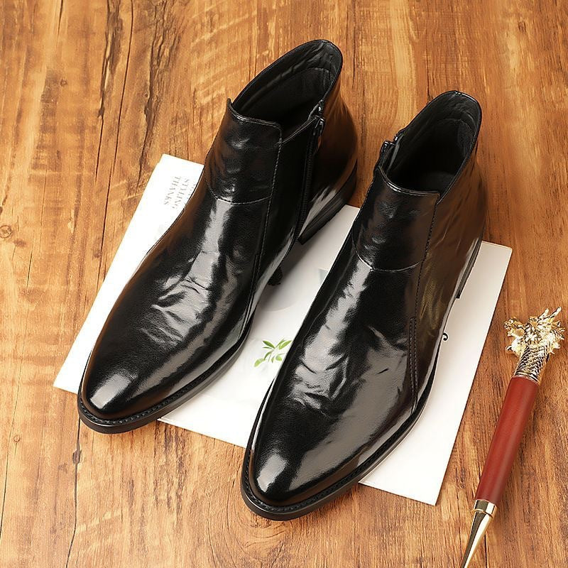Men's leather Chelsea boots, pointed