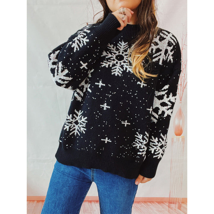 Women's knit sweater with 3D Christmas design