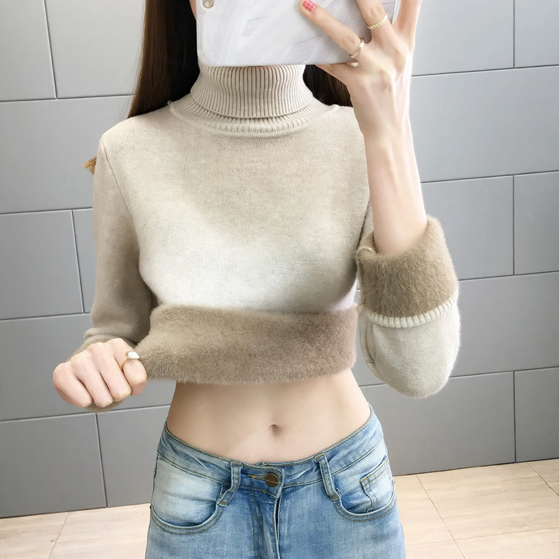 Padded women's turtleneck sweater, extra warm