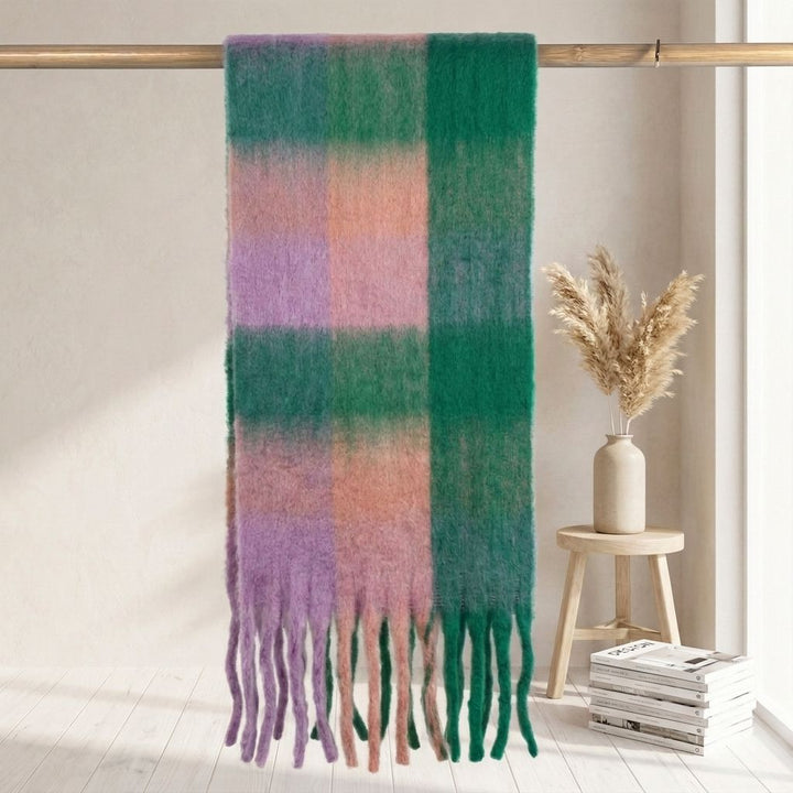 Checkered scarf in mohair look, warm for autumn and winter