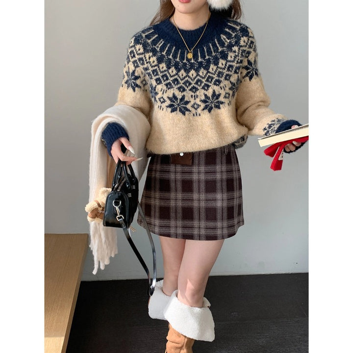 Knitted sweater with Fair-Isle pattern