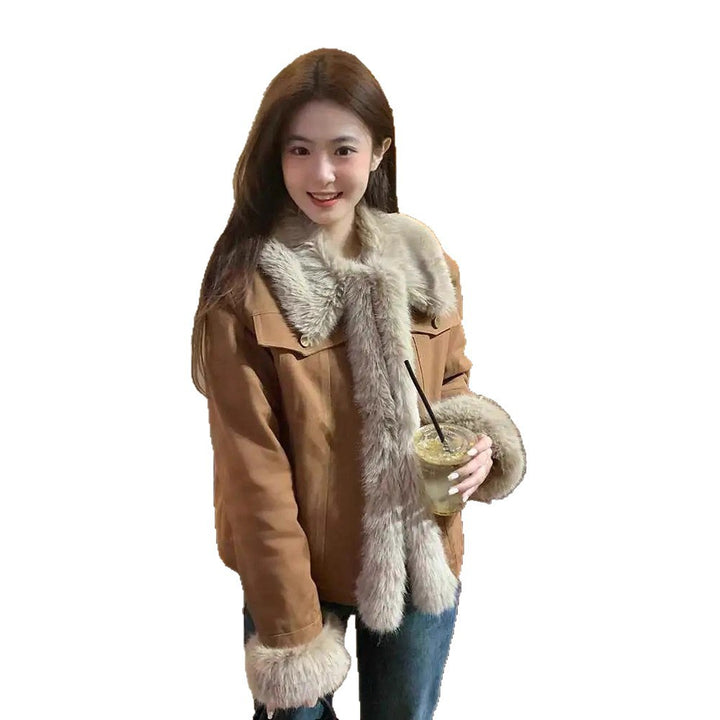 Padded jacket with contrast details