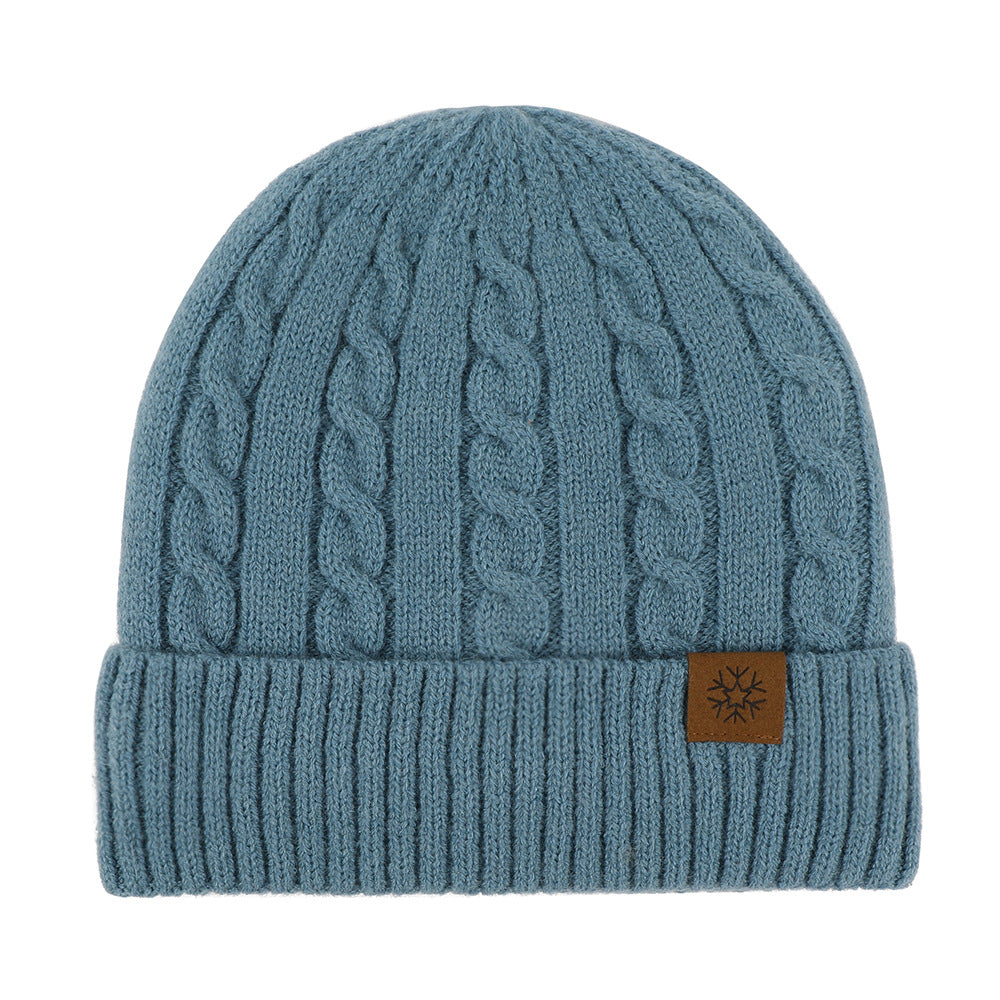 Fleece-lined knitted beanie with cuff, winter
