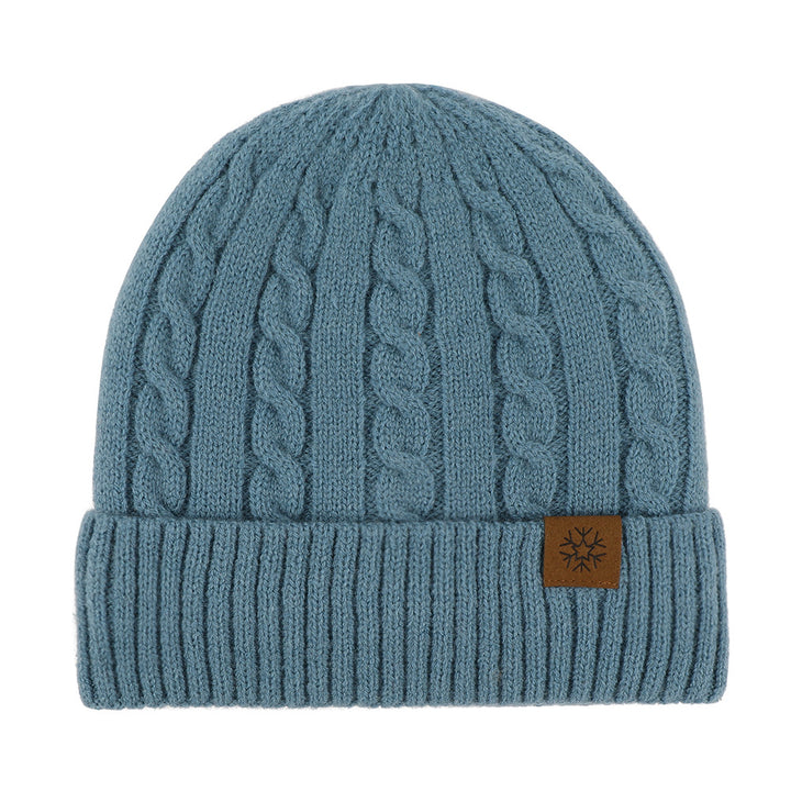 Fleece-lined knitted beanie with cuff, winter