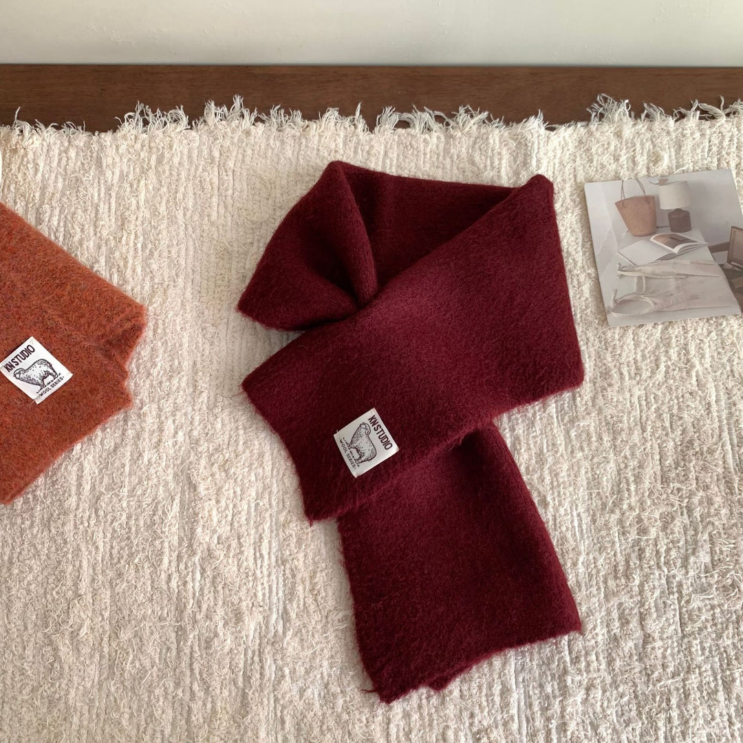 Short knit scarf with slit, alpaca wool blend