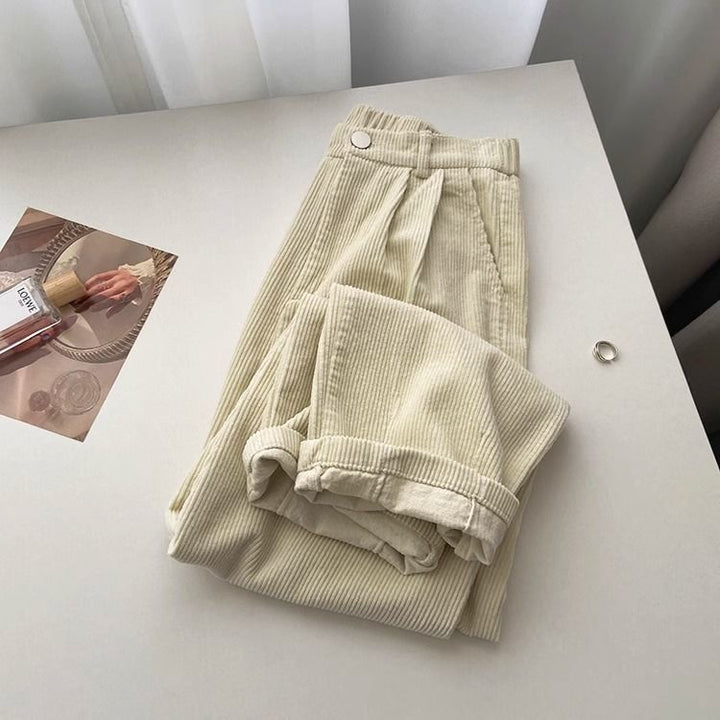 Women's corduroy pants, wide cut, high waisted, quilted