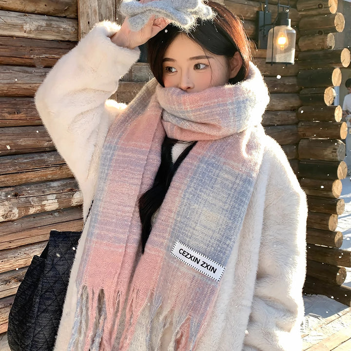 Checked scarf in Korean style