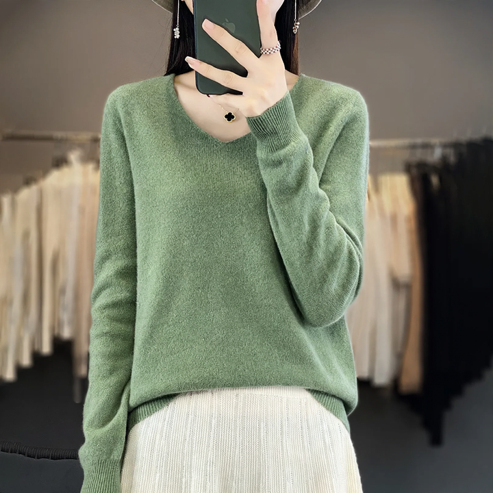 Women's Knit Sweater, Crew Neck or Stand-up Collar, Long Sleeves