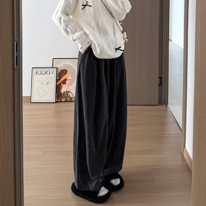Cord-Harem pants with a high waistband