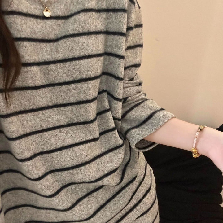 Warm striped pajamas set for couples
