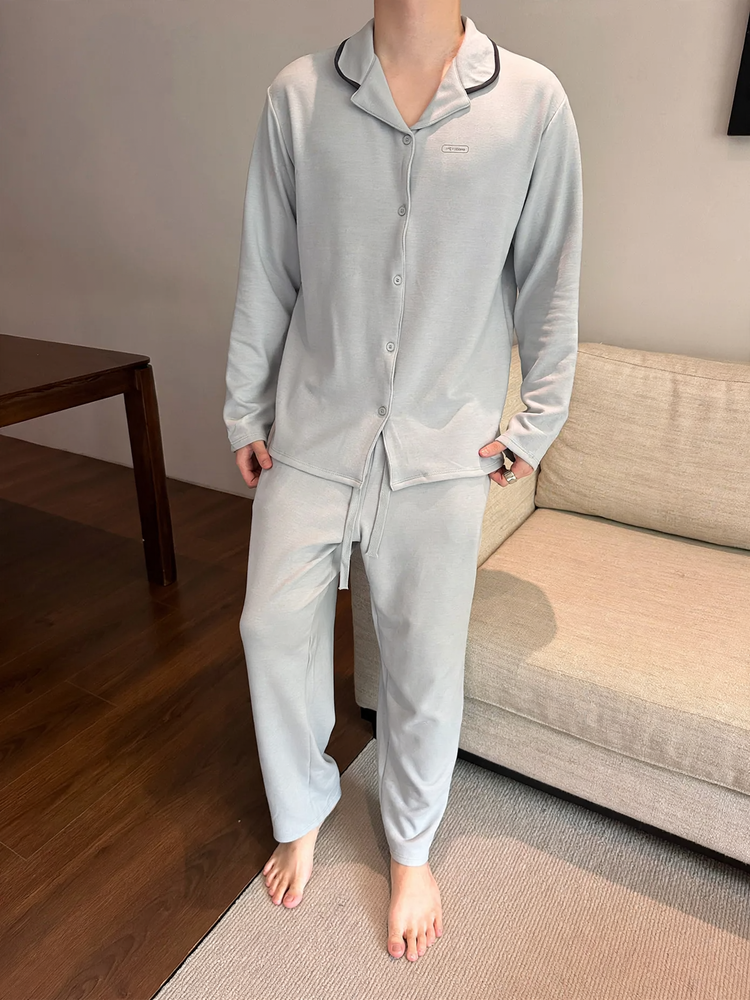 Men's house suit with Lyocell heat retention
