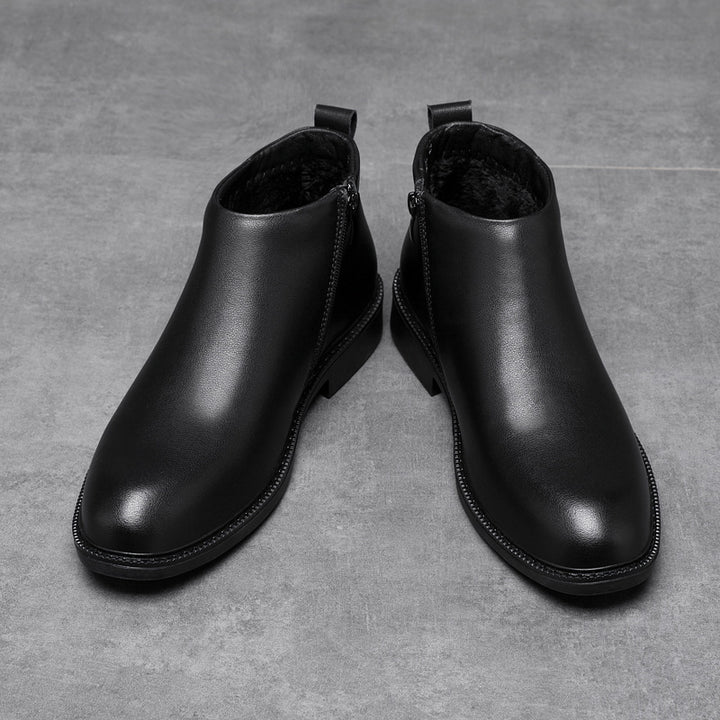 Men's Chelsea boots in English style