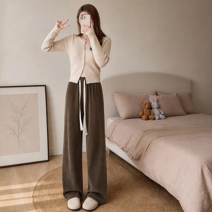 Women's corduroy pants with lamb fleece lining
