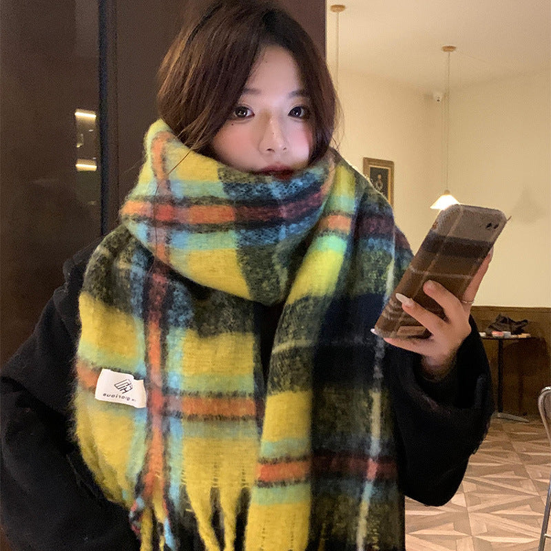 Checked wool scarf for women and men
