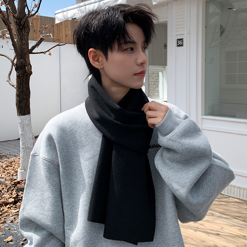 Thick men's scarf in solid colors