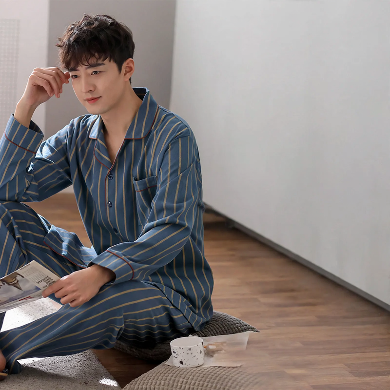 Men's Pajama Set made of pure cotton, lightweight