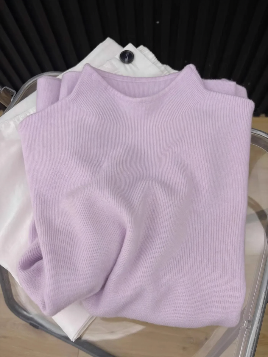 Ladies knit pullover, standing collar, soft