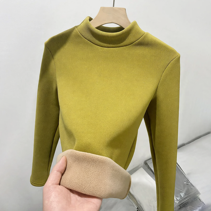 Women's knit shirt with stand-up collar, lined