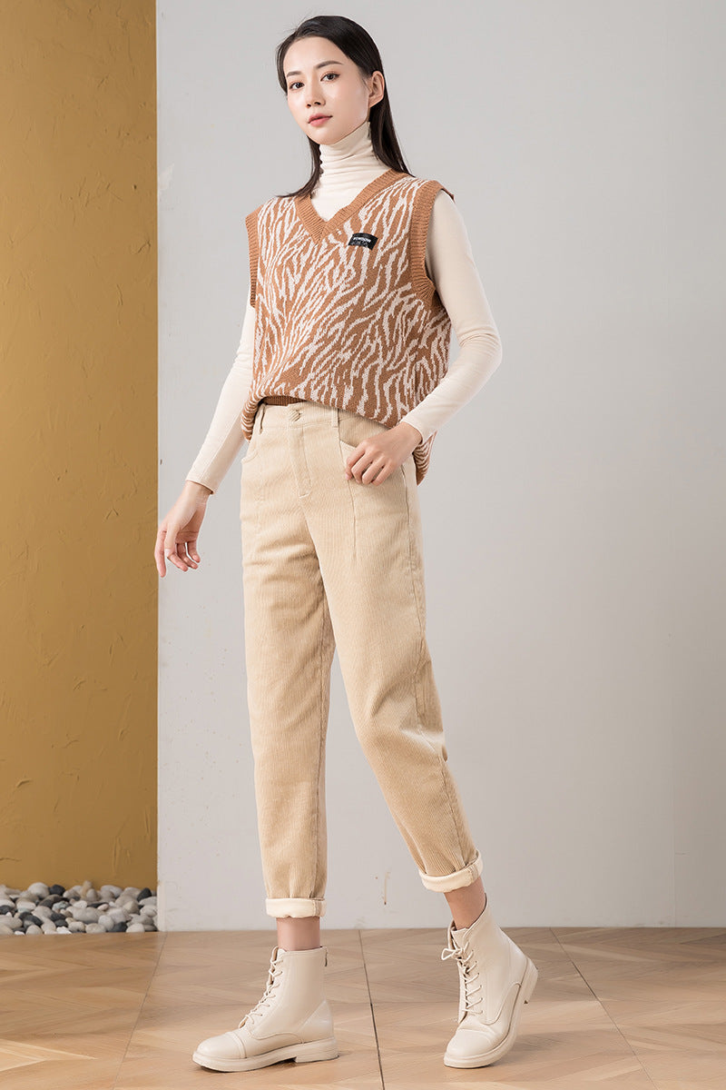 Loose-fitted cord harembottoms