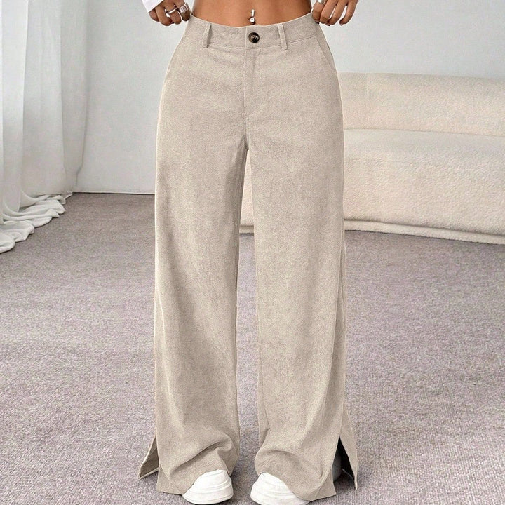 Retro corduroy trousers with straight leg