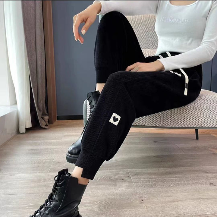 Padded chenille jogging pants for women, loose fit