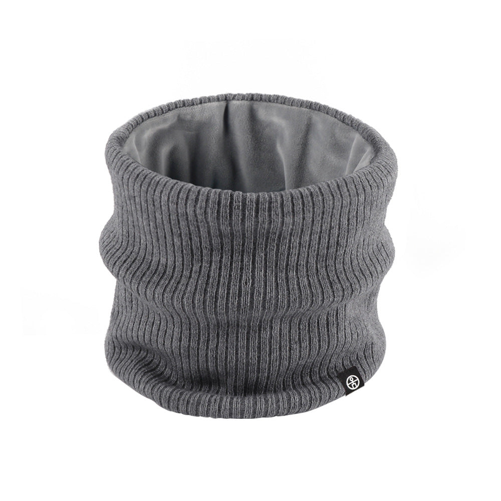 Knitted tubular scarf, lined