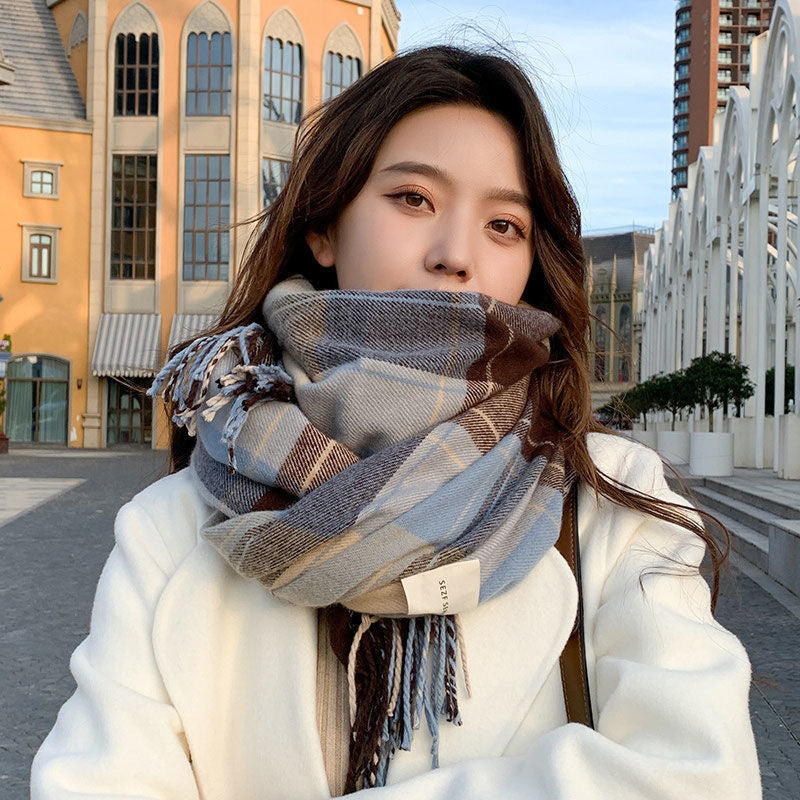 Scarf, checkered, 50x200cm, with fringes