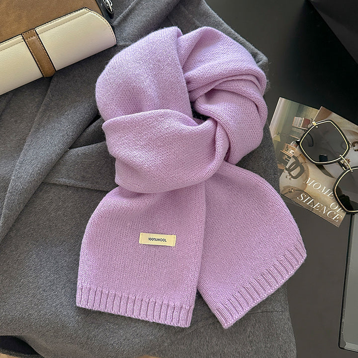 Narrow knitting scarf made of 100% Australian sheep wool
