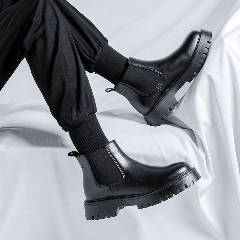 Classic men's Chelsea boots in British style