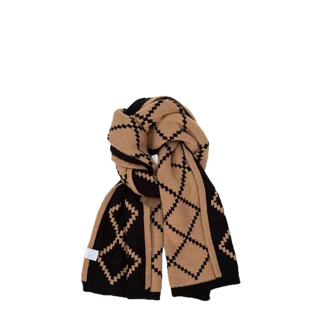Reversible scarf with diamond pattern, 150x20 cm