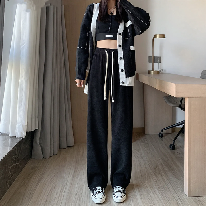 Fleece-lined corduroy wide-leg pants in Korean style