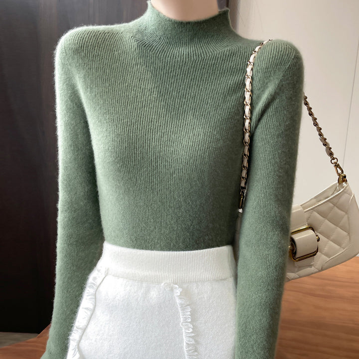 Women's knitted pullover with stand-up collar, fitted