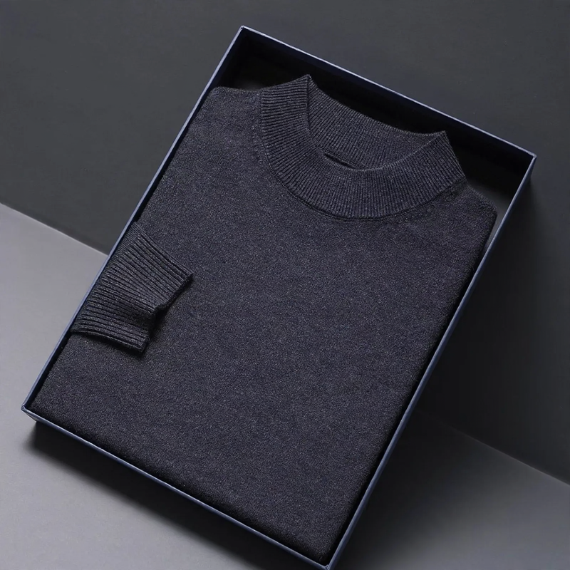 Men's wool pullover with roll collar, soft and warm