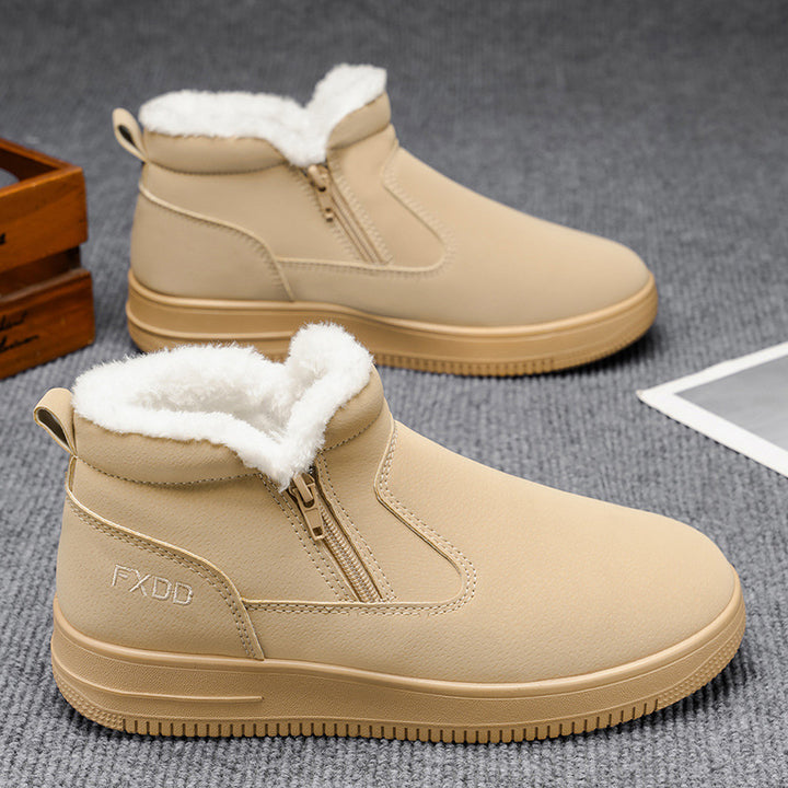 Padded men's winter boots, water-repellent, slip-on model