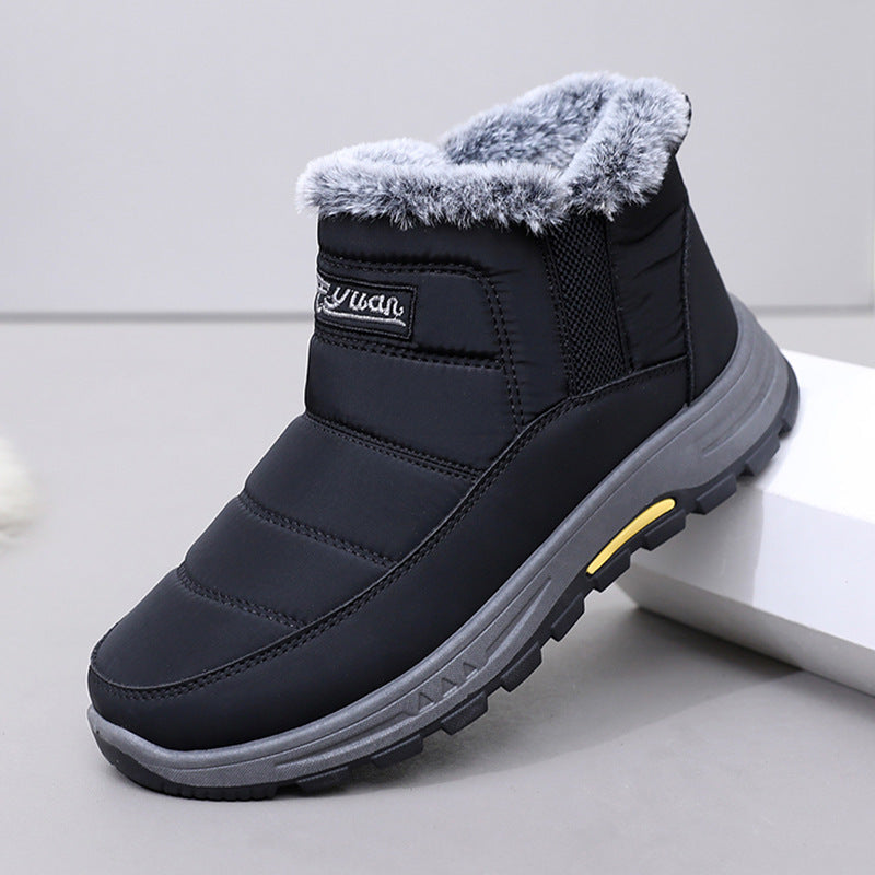 Padded men's winter boots, mid-height shaft