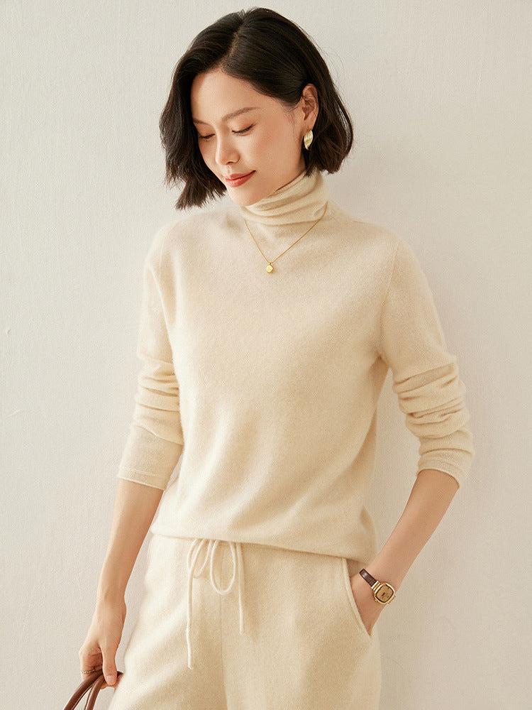 Cashmere sweater with roll neck