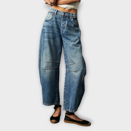 Amarae | Stylish Loose-Fitting Jeans