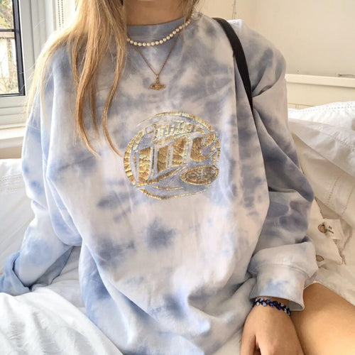 Oversized sweatshirt for women with a timeless tie-dye pattern and a glamorous logo Amarae