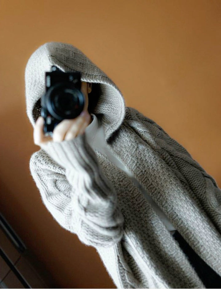Ladies long cardigan with hood and voluminous sleeves Lune London