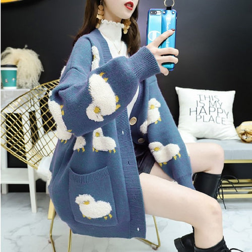 Cardigan femme avec motif de mouton ludique et grands boutons Chic & Stil